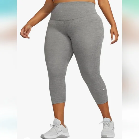 NWT Women's Nike One Mid-Rise Crop Leggings - Picture 2 of 8